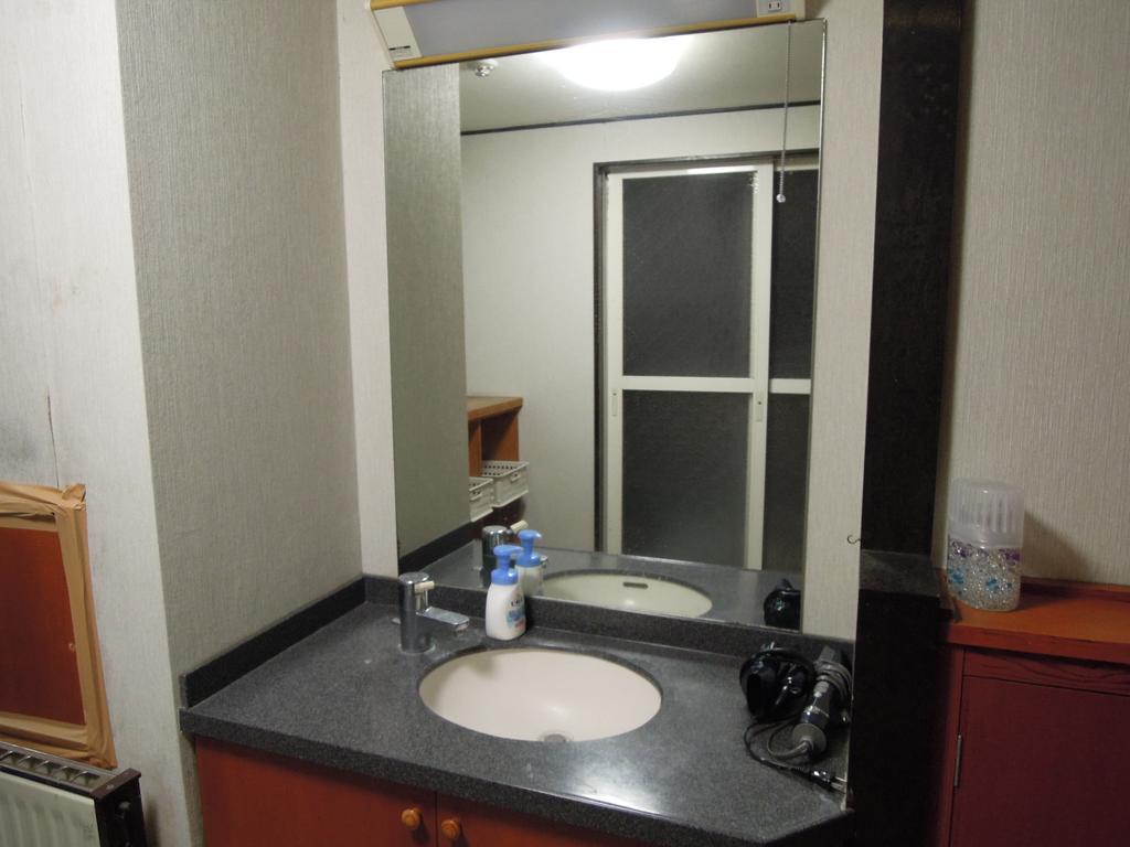 Guesthouse Hiiragi Яманакако Екстер'єр фото